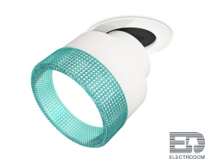 Комплект встраиваемого поворотного светильника с композитным хрусталем XM8101543 Ambrella light - цена и фото